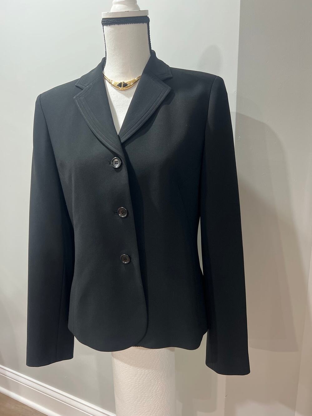 Ann Taylor Size 6 Triacetate Blend Black 2 Piece Blazer Pants Suit Career - Picture 3 of 16